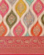 Women Zari Woven Saree with Contrast Border - Image 5